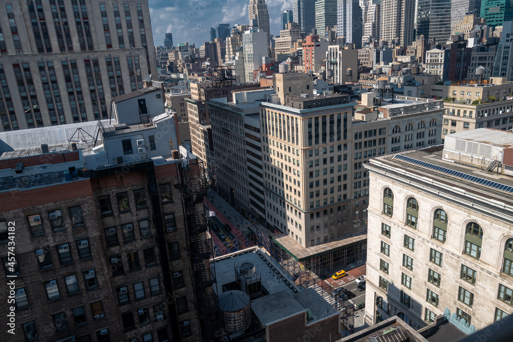 Fototapeta premium Skyscraper in New York City, Manhattan
