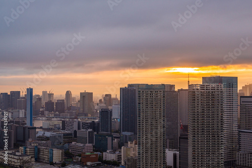 夕方の豊洲から見える都市風景 Cityscape of Tokyo in the evening.