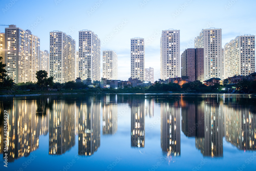 Naklejka premium vancouver skyline at dusk