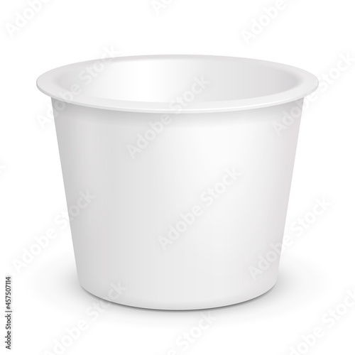 Mockup White Open Cup Tub Food Plastic Container For Dessert, Yogurt, Ice Cream, Sour cream Or Snack. Illustration Isolated On White Background. Mock Up Template Ready For Your Design. Vector EPS10