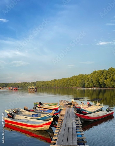 Fototapeta Naklejka Na Ścianę i Meble -  boats on the river