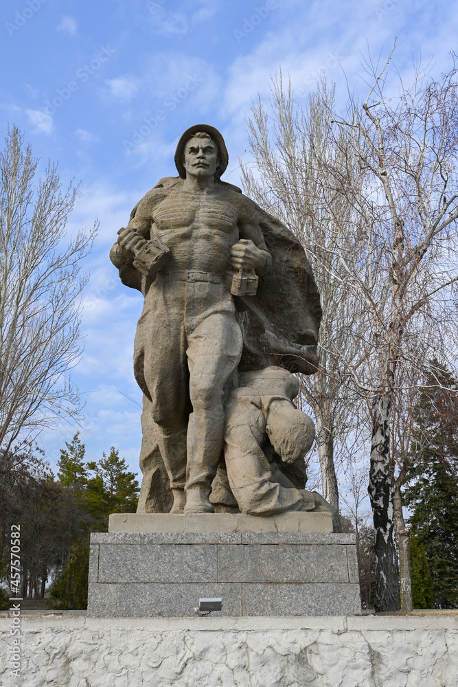 Sculpture at the memorial complex commemorating the Battle of Stalingrad at the Mamayev Hill.