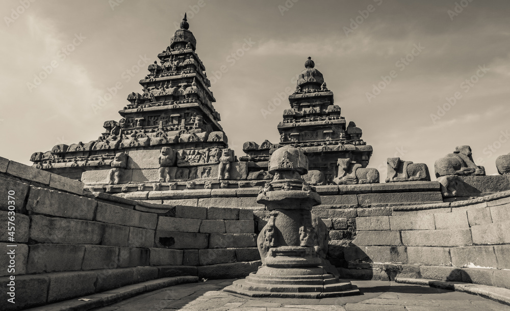 Very Ancient and Old Pictures Of Sea Shore temple is UNESCO's World Heritage Site located at Mamallapuram, or Mahabalipuram in Tamil Nadu, South India. Rare Collection Pictures	
