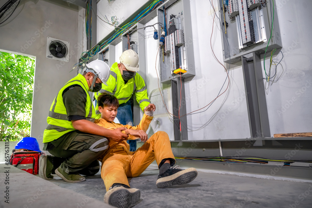 Electric worker suffered an electric shock accident unconscious. Safety
