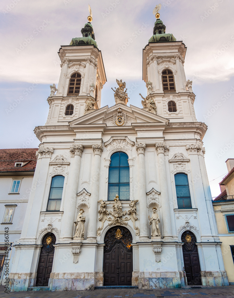 View at the Mariahilfe Church in the streets of Graz - Austria