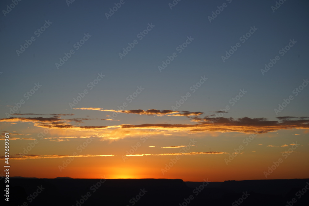 アリゾナ州グランドキャニオンの夕焼け