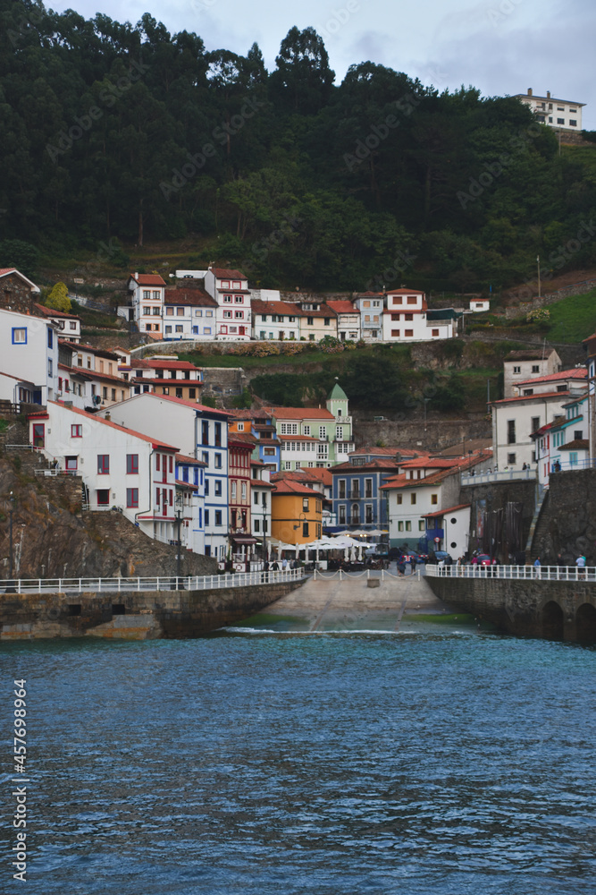 Foto del pueblo de Cudillero, Asturias