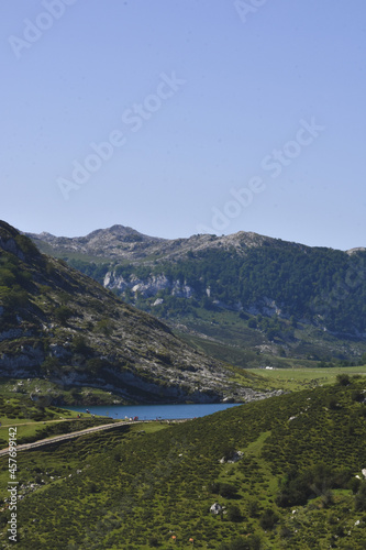 Fototapeta Naklejka Na Ścianę i Meble -  Foto de los lagos de Covadonga, Asturias