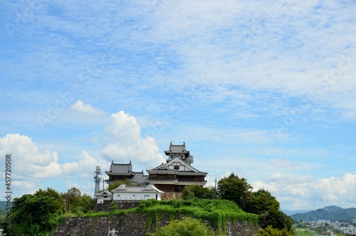 伯耆丸跡から望む福知山城 天守閣・銅門番所 photo