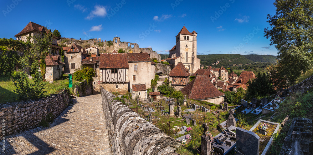 Φωτογραφία Saint-Cirq-Lapopie (Lot, France) - Vue panoramique du village médiéval