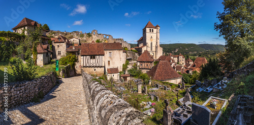 Saint-Cirq-Lapopie (Lot, France) - Vue panoramique du village médiéval