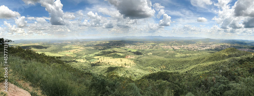view of the mountains/ Serra Do Elefante, Mateus Leme MG, Brasil