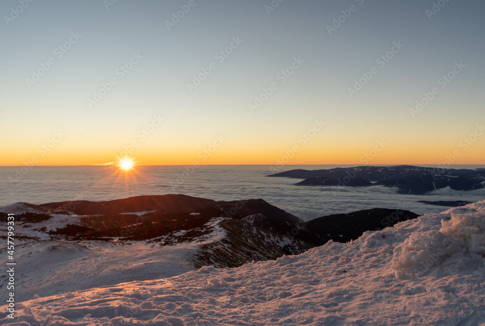 Sonnenaufgang Ostalpen Winter