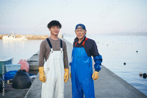 漁師の親子