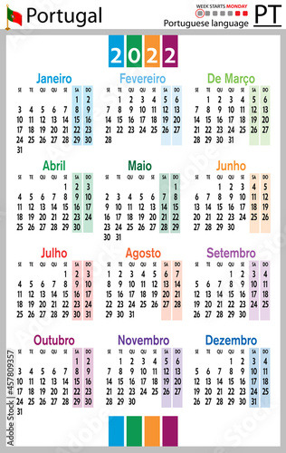 Portuguese vertical pocket calendar for 2022. Week starts Monday