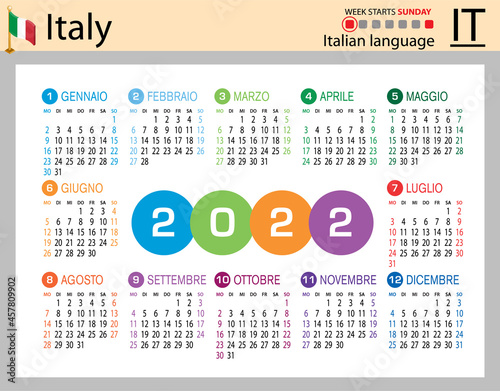 Italian horizontal pocket calendar for 2022. Week starts Sunday