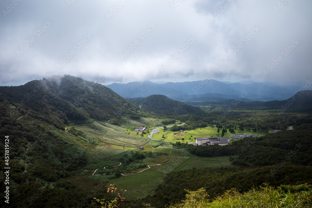 とても美しい日本の鳥取県の山の風景