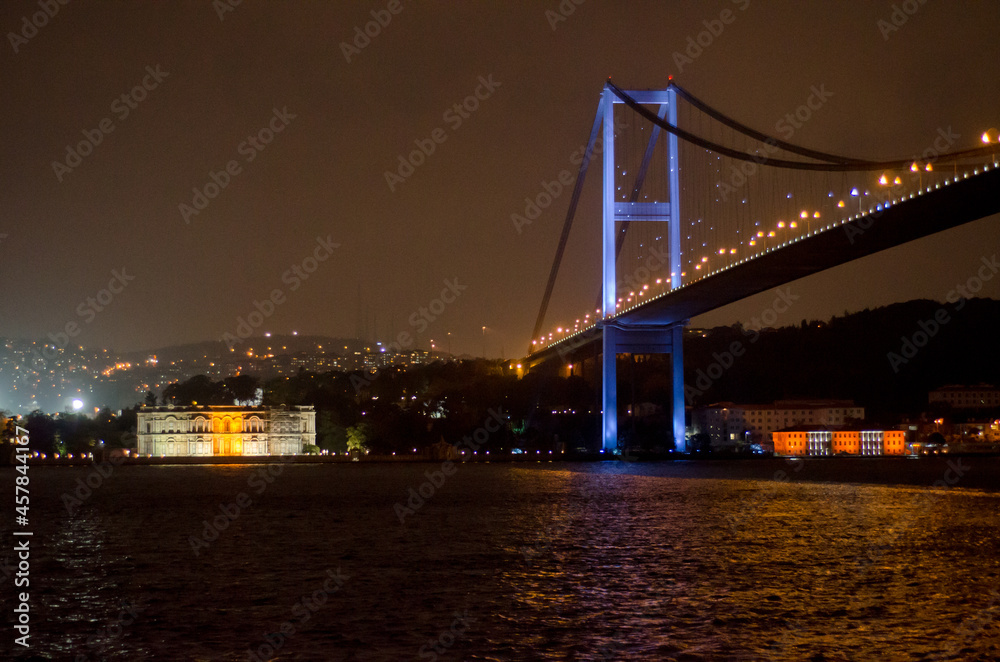 Fototapeta premium Bosforo at Nigth