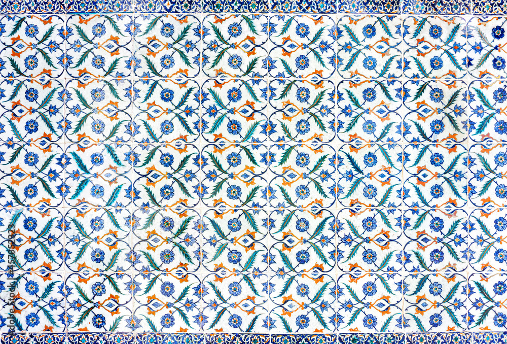 Abstract floral pattern turkish tile background