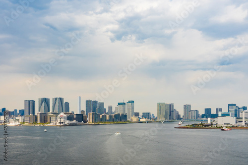 【東京都】都市風景 東京レインボーブリッジから都心の景観