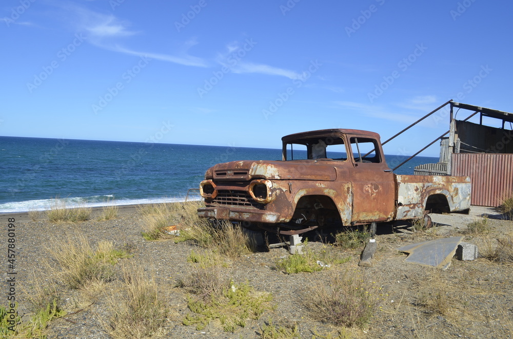 Fototapeta premium camioneta abandonada