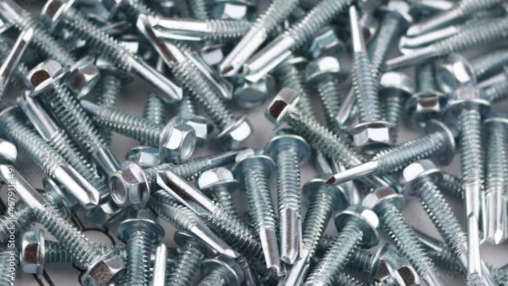 Rotating Stainless Steel Screws and Nail Bolts Rotating Stainless Steel Screws and Nail Bolts