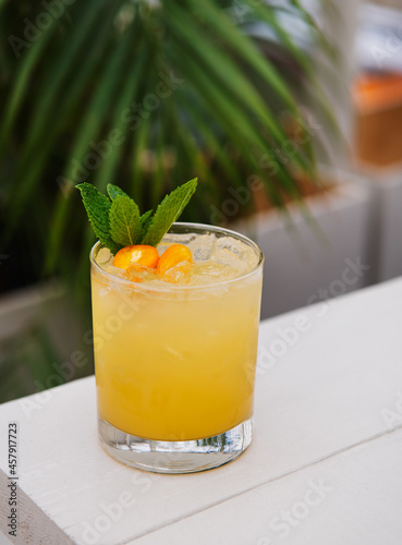 Kumquat cocktail