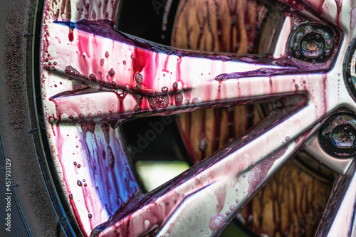 Canvastavla Car wheel cleaning process