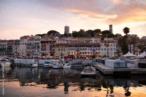 Old town in Cannes - France © JKn