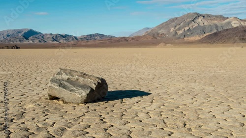 Panning Across Sailing Stone on the Racetrack Playa