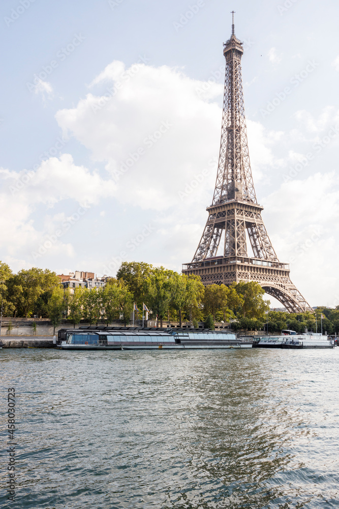 Fototapeta premium View of the Eiffel Tower from the river Seine. Paris, France.