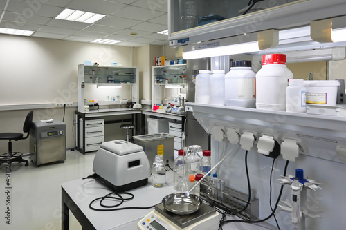 Bilde på lerret Modern biological laboratory.