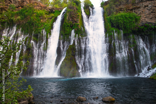 Fototapeta Naklejka Na Ścianę i Meble -  Burney Falls is a waterfall on Burney Creek, within McArthur-Burney Falls Memorial State Park, in Shasta County, California