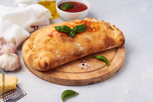 Slika na platnu traditional closed italian pizza calzone
