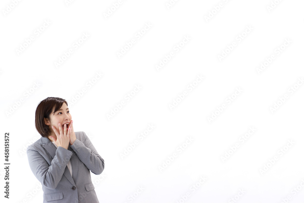 驚く女性社員 驚く女性社員