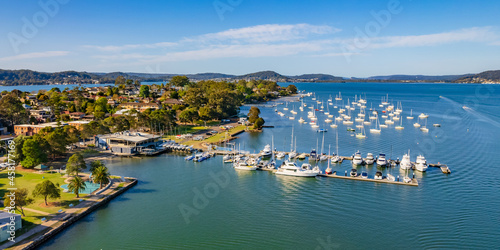 Εκτύπωση καμβά Aerial daytime waterscape with boats