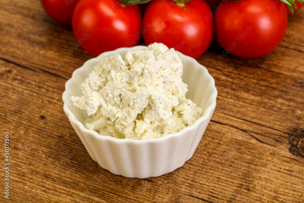 Soft cream cheese with herbs