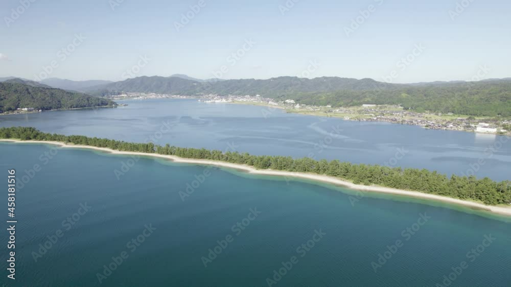 鏡のような水面に浮かぶ日本三景天橋立をドローン空撮 鏡のような水面に浮かぶ日本三景天橋立をドローン空撮