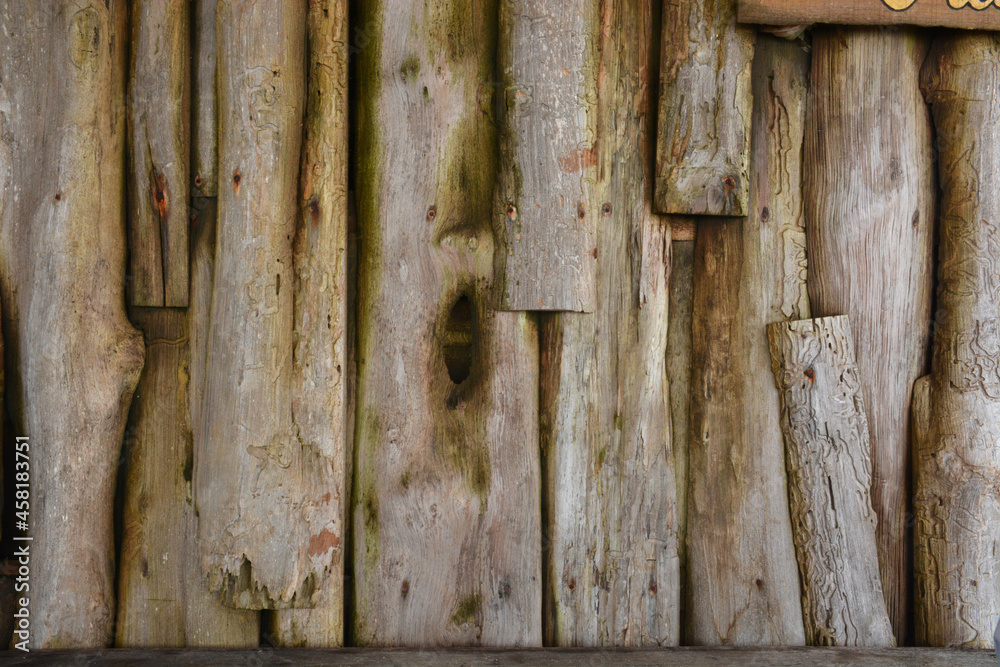 Wood material for flooring, wall or roof Wood material for flooring, wall or roof