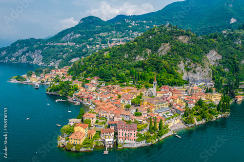 Fototapeta Naklejka Na Ścianę i Meble -  Aerial view of Varenna village. Varenna is a picturesque and traditional village, located on the eastern shore of Lake Como, Italy