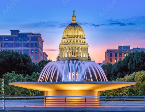 Illuminated Wisconsin State Capitol photo