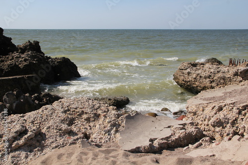 Foto Abandoned ruins of Karosta Forts military defenses in the Baltic Sea on the coas