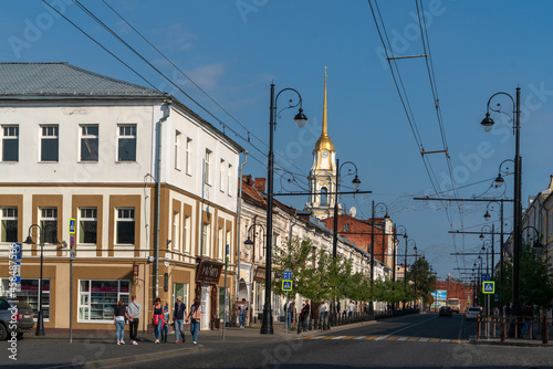 Рыбинск. Крестовая улица, исторический центр города.