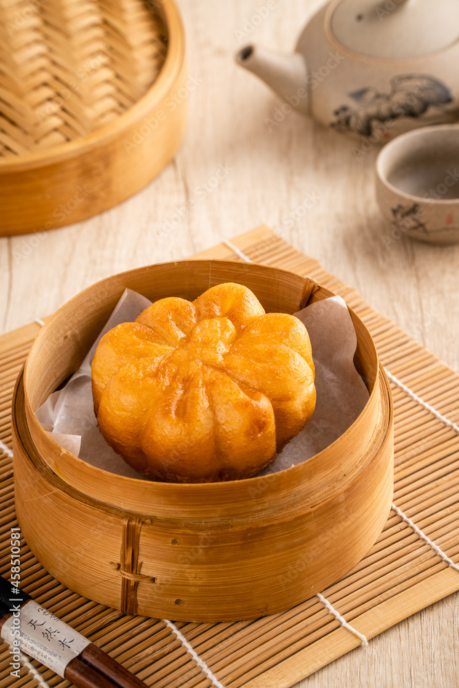 Fried Salted Egg Baozi or Bakpao is a type of yeast-leavened filled bun in various Chinese cuisines. Fried Salted Egg Baozi or Bakpao is a type of yeast-leavened filled bun in various Chinese cuisines.