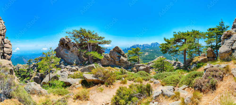 Alpin Wandern über den GR20 auf Korsika - Region Col de Bavella