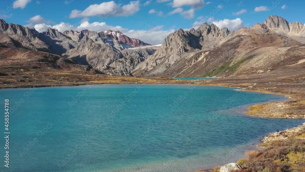 Natural scenery of Sister Lake in Ganzi Prefecture, Sichuan, China (aerial photography) Natural scenery of Sister Lake in Ganzi Prefecture, Sichuan, China (aerial photography)