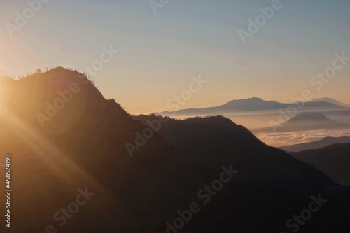Sunrise Mountain Sillhouette 
