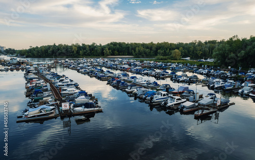 Motor ships station