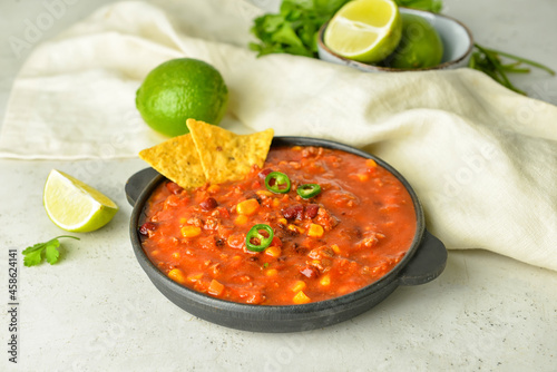 Frying pan with delicious c...