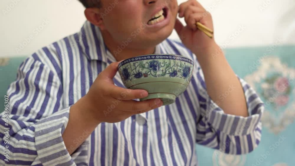 A patient suffering from toothache